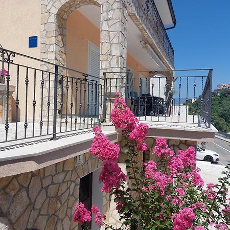 Apartman Marina Vrbnik Exterior photo