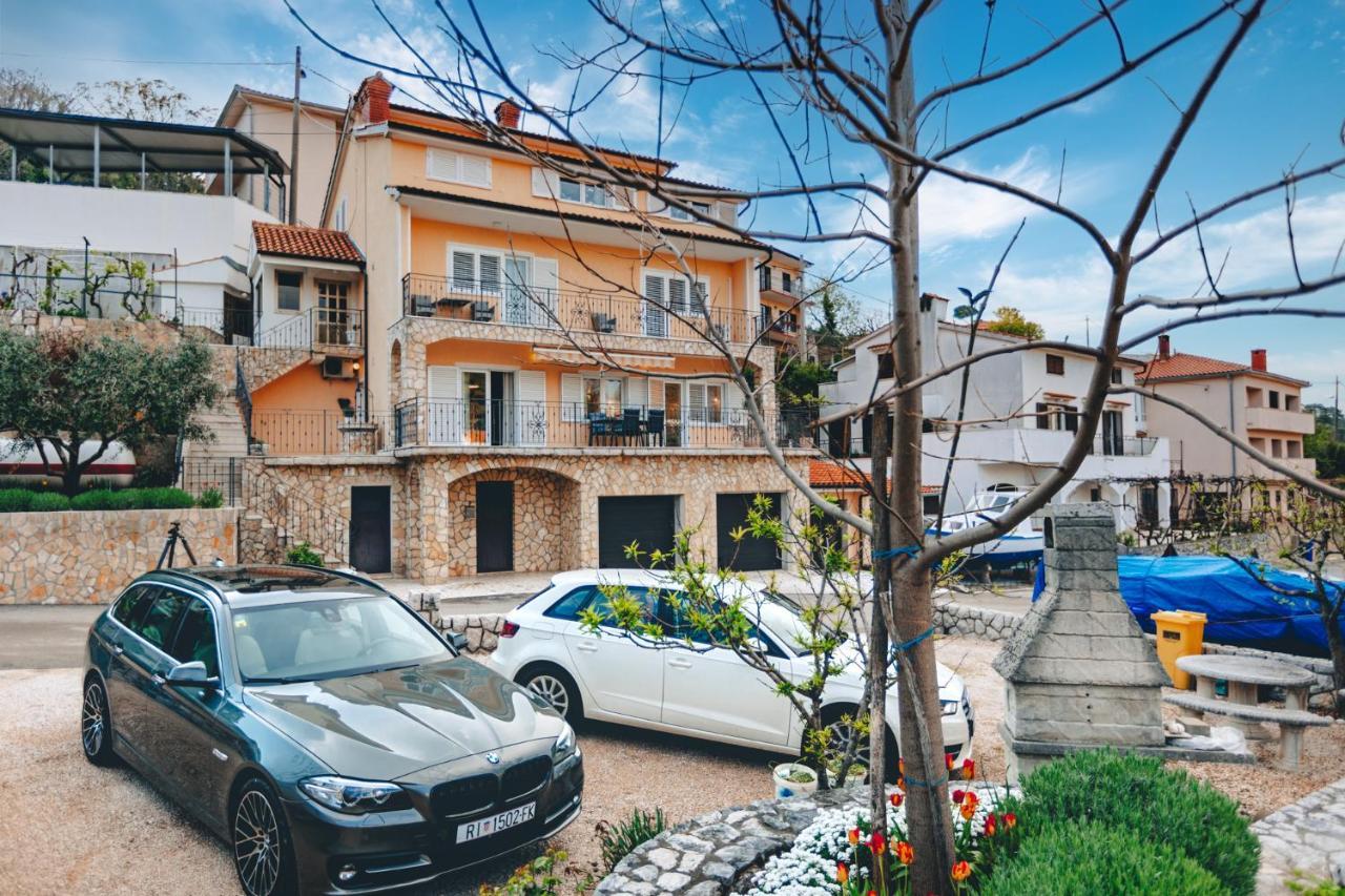 Apartman Marina Vrbnik Exterior photo